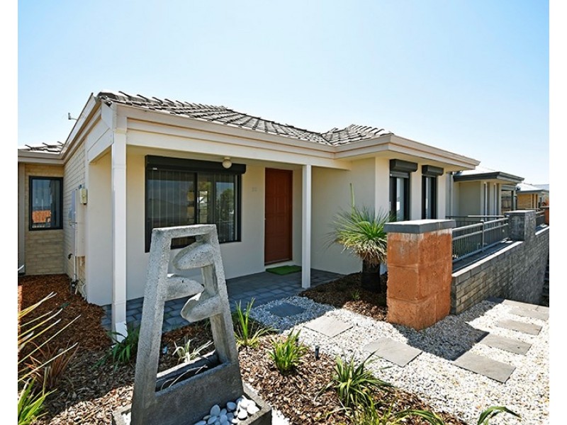 32 Brixton Crescent, Ellenbrook WA 6069