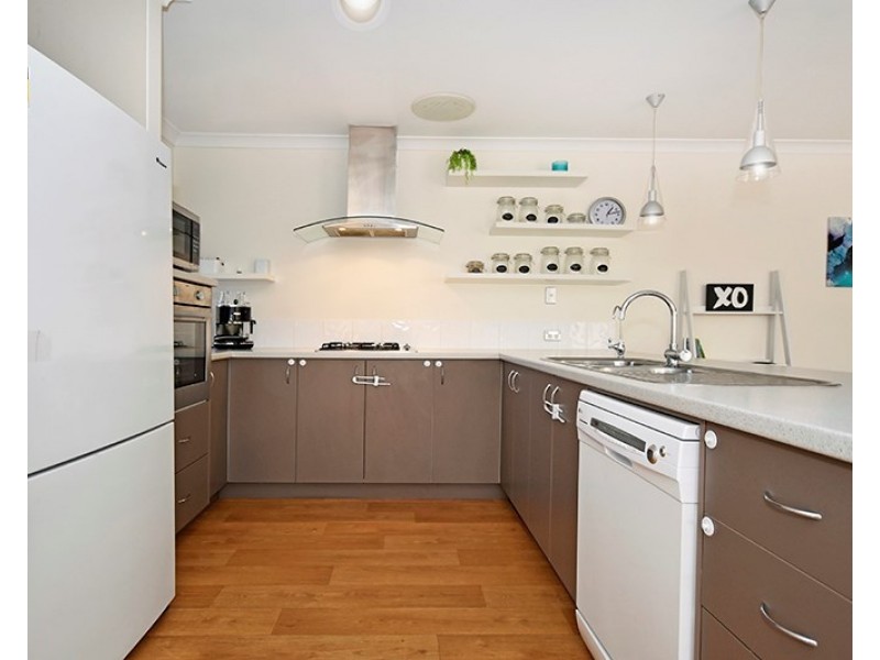 32 Brixton Crescent, Ellenbrook WA 6069