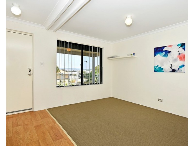 32 Brixton Crescent, Ellenbrook WA 6069