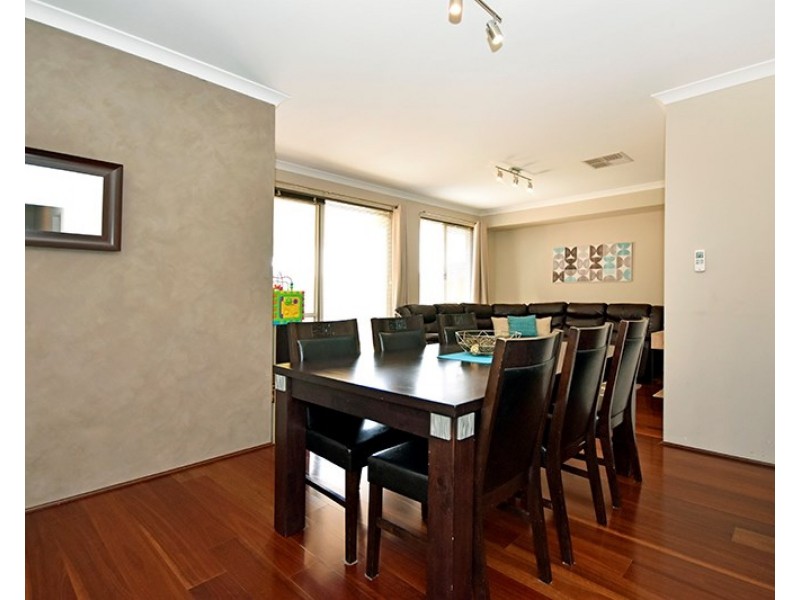 14 Brewster Circle, Ellenbrook WA 6069