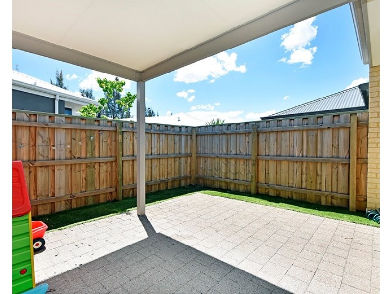 14 Brewster Circle, Ellenbrook WA 6069