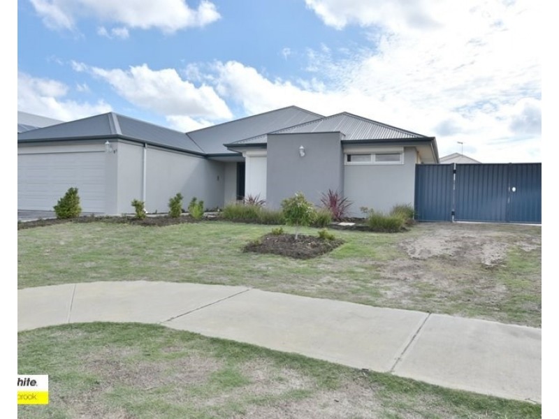 81 Farmaner Parkway, Ellenbrook WA 6069