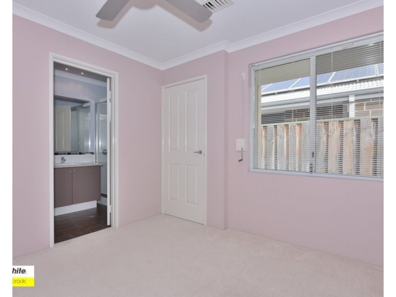 81 Farmaner Parkway, Ellenbrook WA 6069