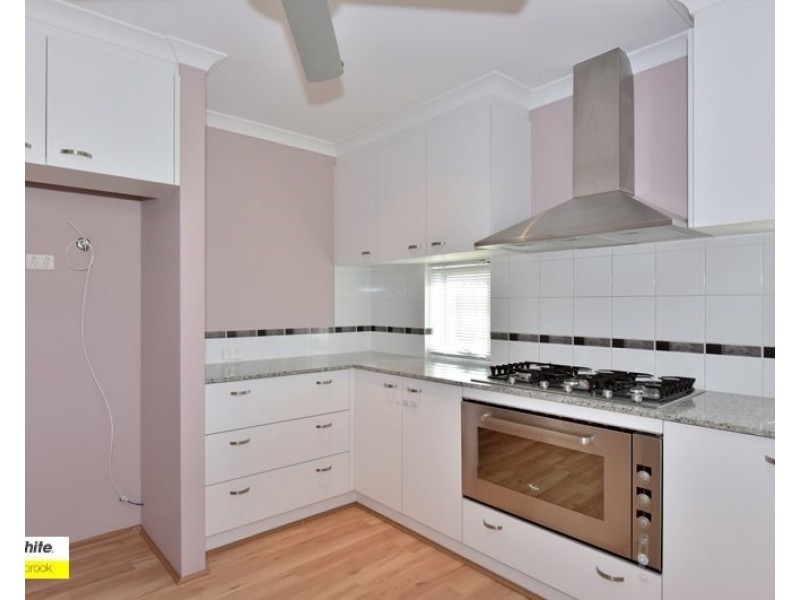 81 Farmaner Parkway, Ellenbrook WA 6069