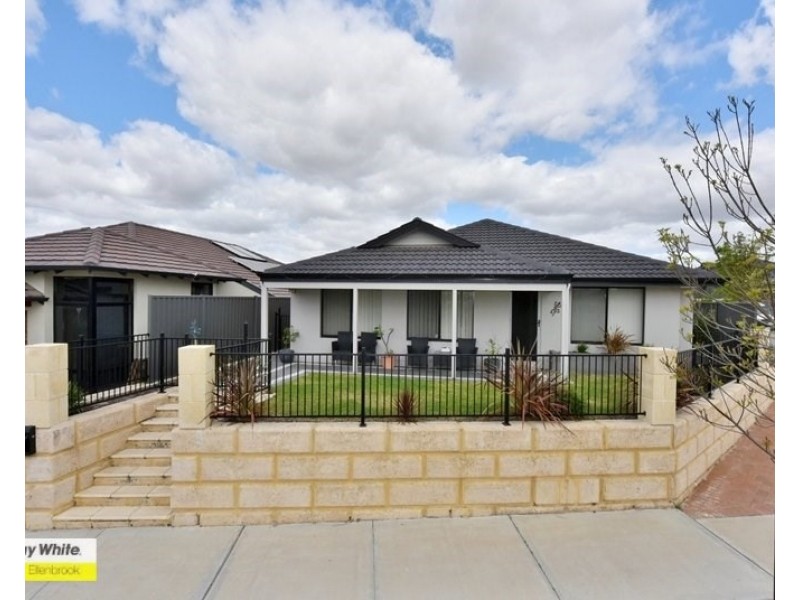 37 Duvall Parkway, Aveley WA 6069