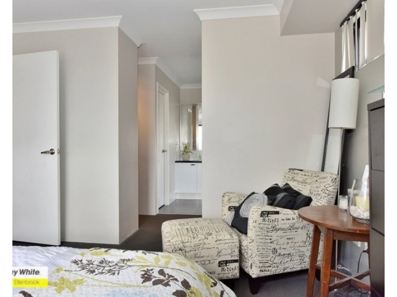 37 Duvall Parkway, Aveley WA 6069