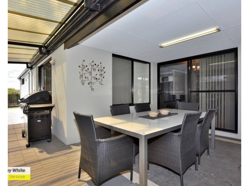 37 Duvall Parkway, Aveley WA 6069