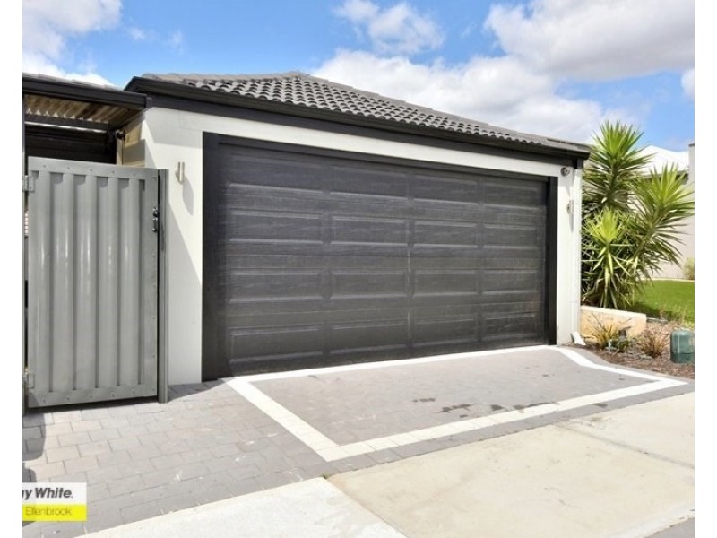 37 Duvall Parkway, Aveley WA 6069