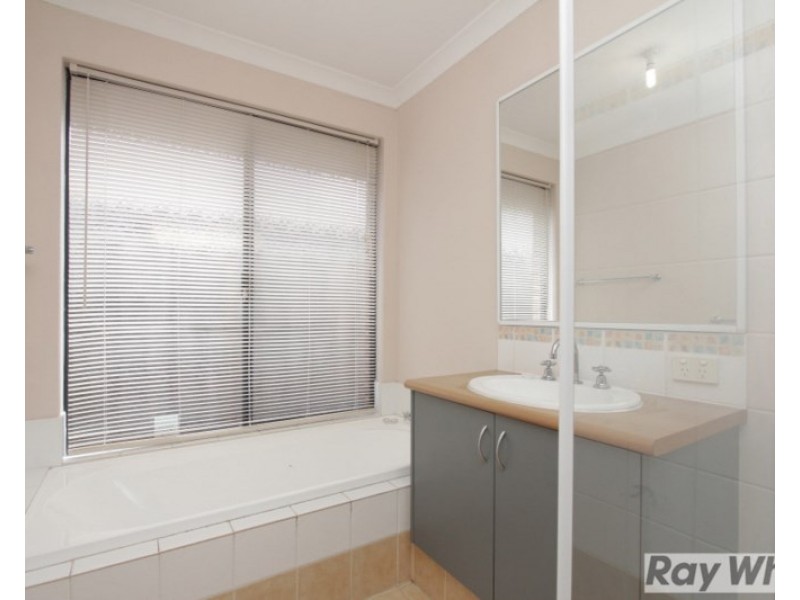 62 Delmage Circle, Ellenbrook WA 6069