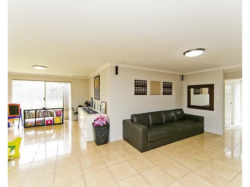 3 Granesse Drive, Ellenbrook WA 6069