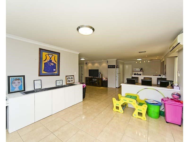 3 Granesse Drive, Ellenbrook WA 6069