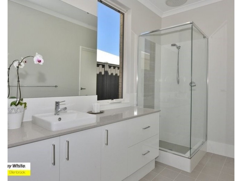 3 Mauve Way, Aveley WA 6069