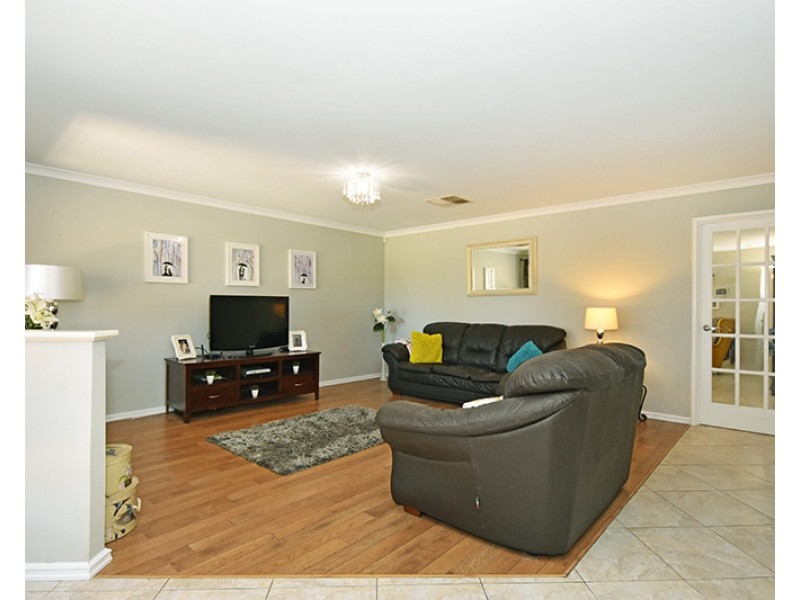 21 Artemis Elbow, Aveley WA 6069