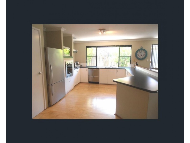 7 Millstream Grove, Ellenbrook WA 6069