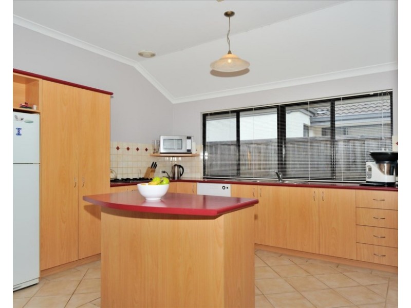 38 Valinco Avenue, Ellenbrook WA 6069