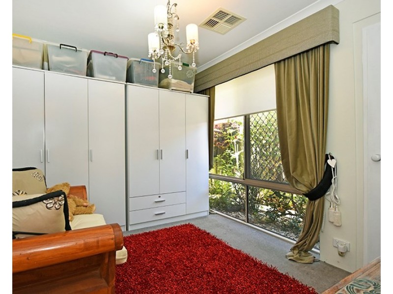 4 Westbrook Parade, Ellenbrook WA 6069