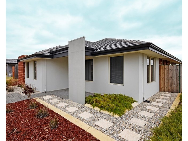 42 Banrock Drive, Ellenbrook WA 6069