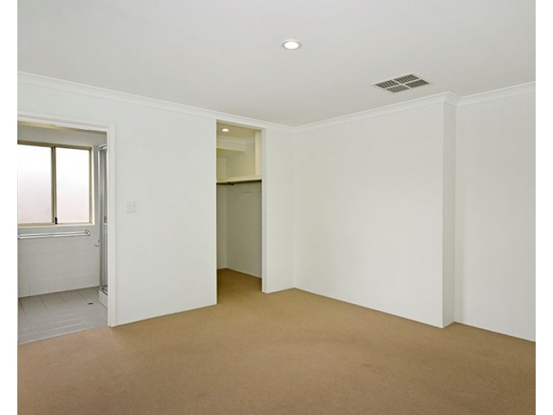42 Banrock Drive, Ellenbrook WA 6069