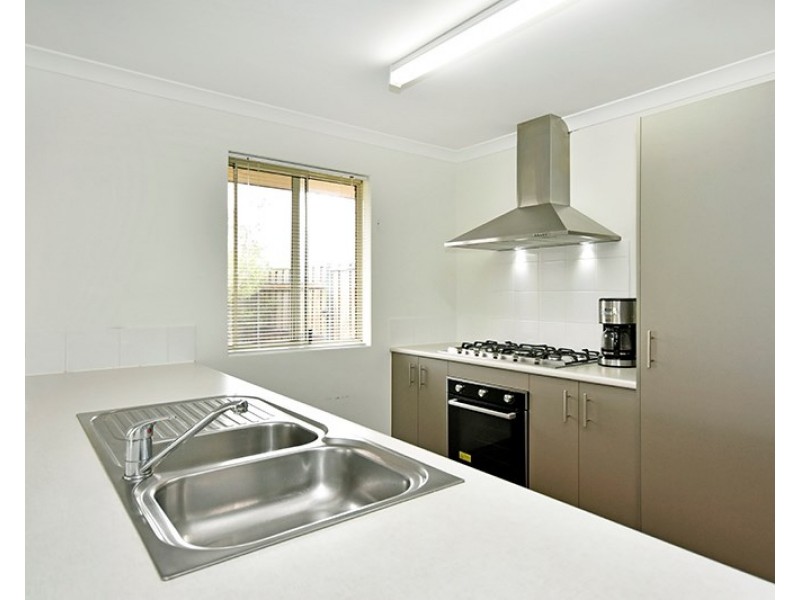 42 Banrock Drive, Ellenbrook WA 6069