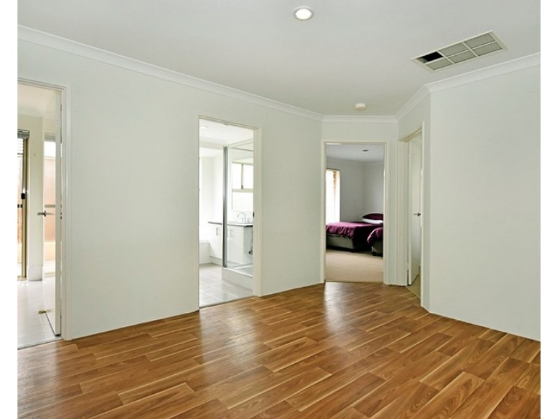 42 Banrock Drive, Ellenbrook WA 6069