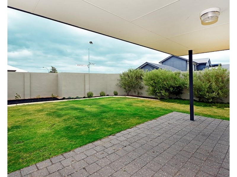 42 Banrock Drive, Ellenbrook WA 6069