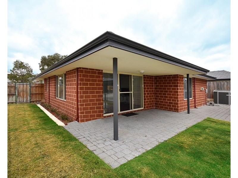 42 Banrock Drive, Ellenbrook WA 6069