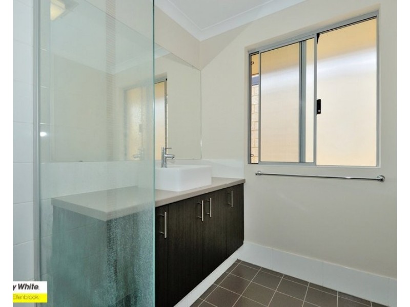 5 Bahama Way, Banksia Grove WA 6031