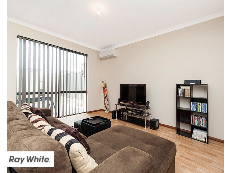 54 Boulton Loop, Ellenbrook WA 6069