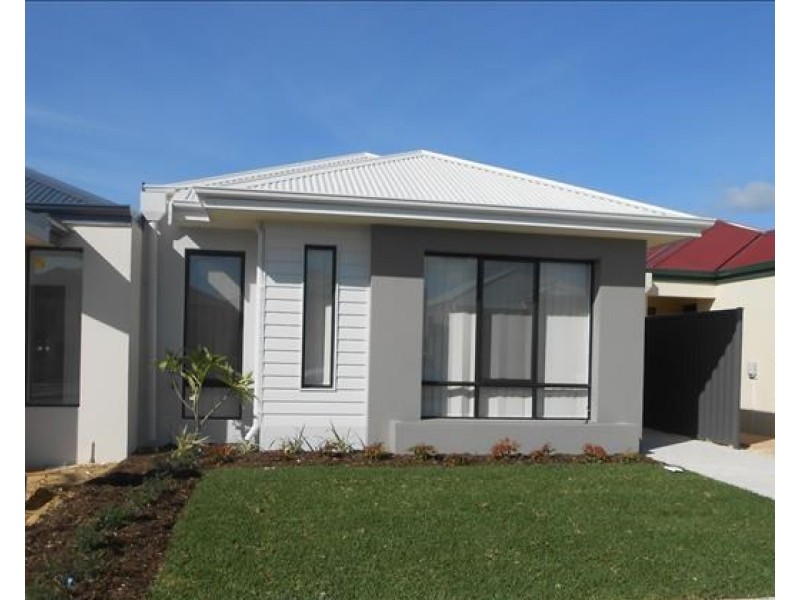 5 Delphi Way, Aveley WA 6069