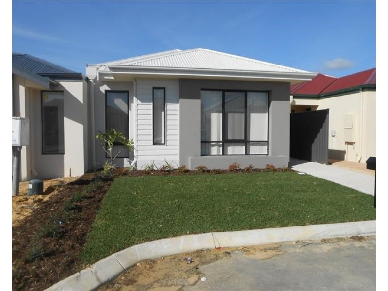 5 Delphi Way, Aveley WA 6069