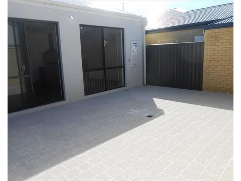 5 Delphi Way, Aveley WA 6069