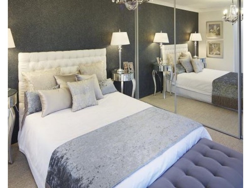 8 Horsenall Close, Ellenbrook WA 6069