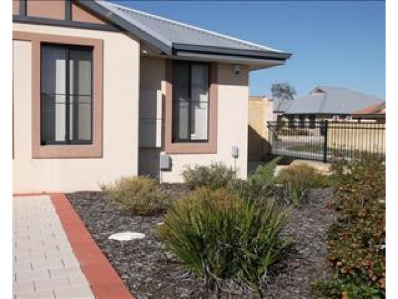 62 Elmina Avenue, Ellenbrook WA 6069