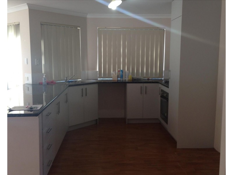 62 Elmina Avenue, Ellenbrook WA 6069