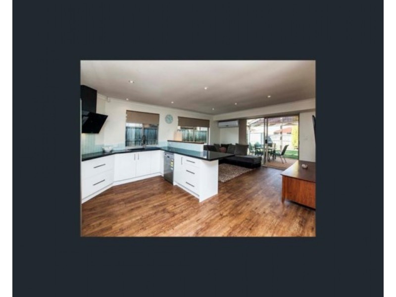 14 Pinea Turn, Ellenbrook WA 6069