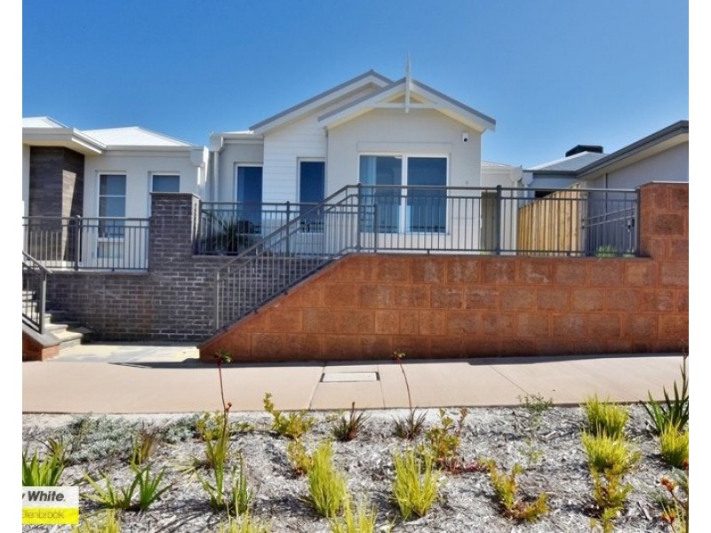 6 Finke Alley, Ellenbrook WA 6069