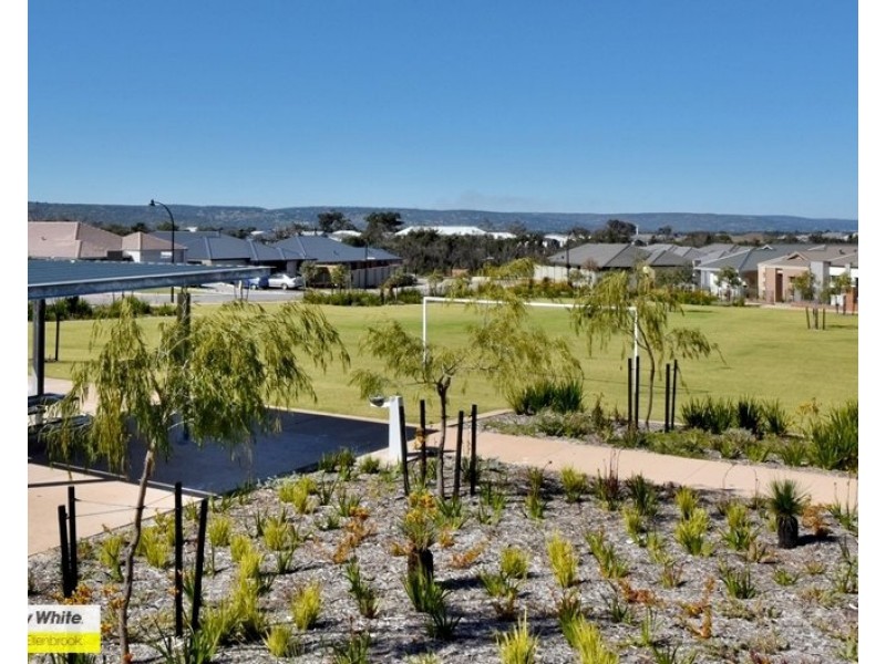 6 Finke Alley, Ellenbrook WA 6069