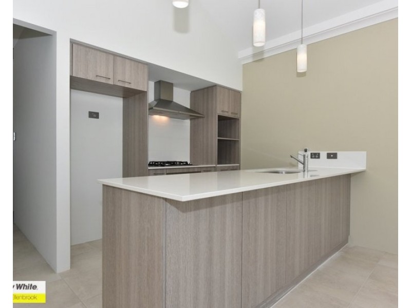 6 Finke Alley, Ellenbrook WA 6069