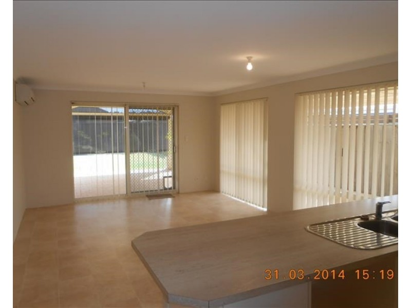 38 Harberton Parkway, Ellenbrook WA 6069