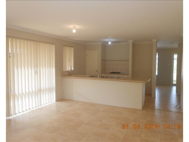 38 Harberton Parkway, Ellenbrook WA 6069