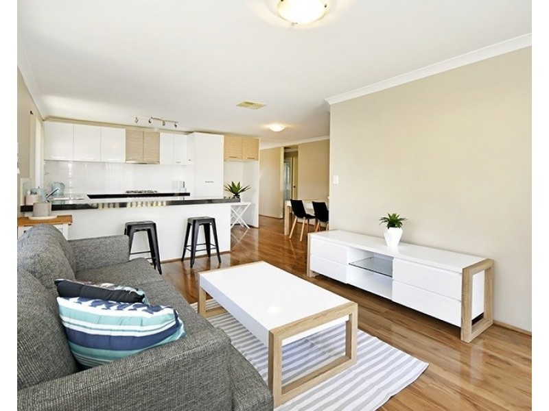 66 Coniston Drive, Ellenbrook WA 6069