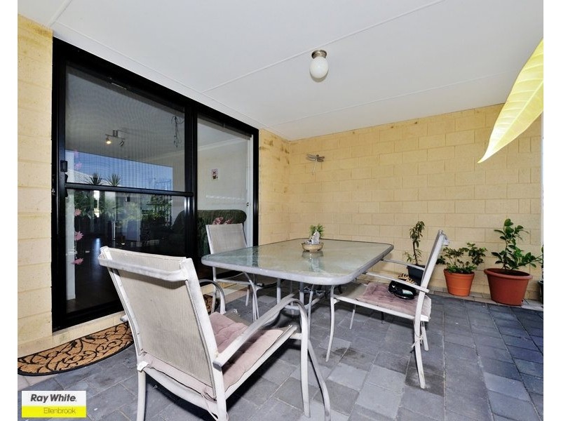 1 Ginnini Lane, Ellenbrook WA 6069