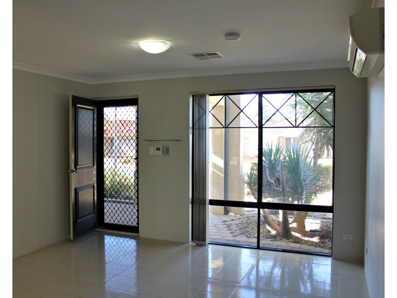 84 Hamelin Drive, Ballajura WA 6066