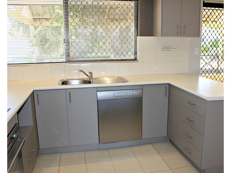 84 Hamelin Drive, Ballajura WA 6066