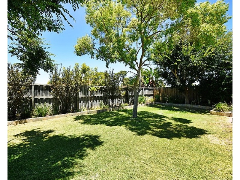 42 Sherbrooke Retreat, Ellenbrook WA 6069