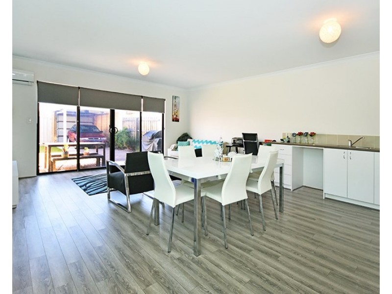 17 Shepherd Avenue, Ellenbrook WA 6069