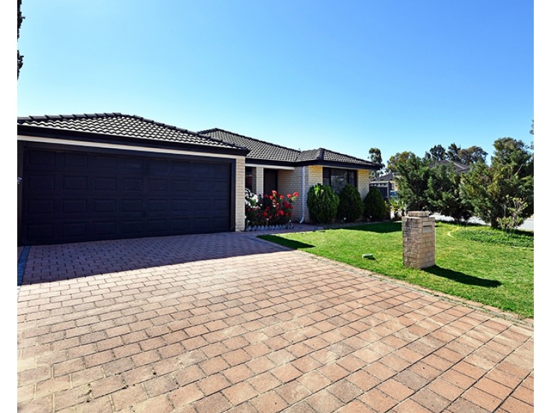10 Mustang Drive, Henley Brook WA 6055