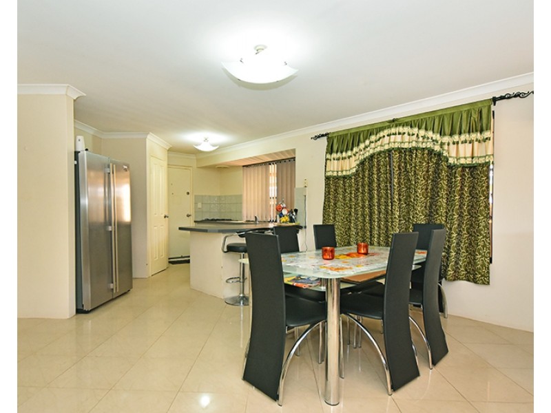 10 Mustang Drive, Henley Brook WA 6055