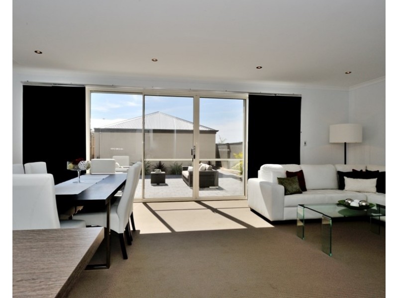 161 Elmridge Parkway, Ellenbrook WA 6069