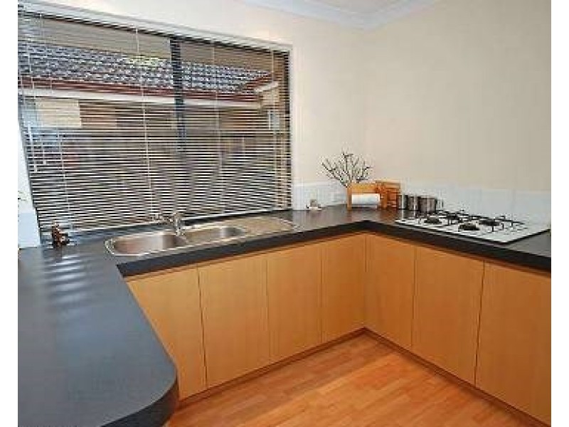 16 St Tropez Vista, Ellenbrook WA 6069